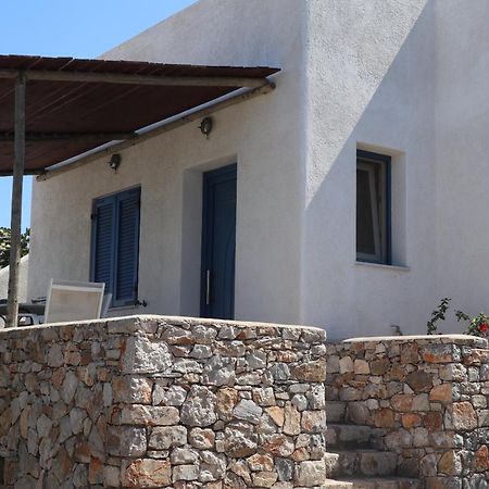 Anna'S Place Rooms Irakleia  Bagian luar foto