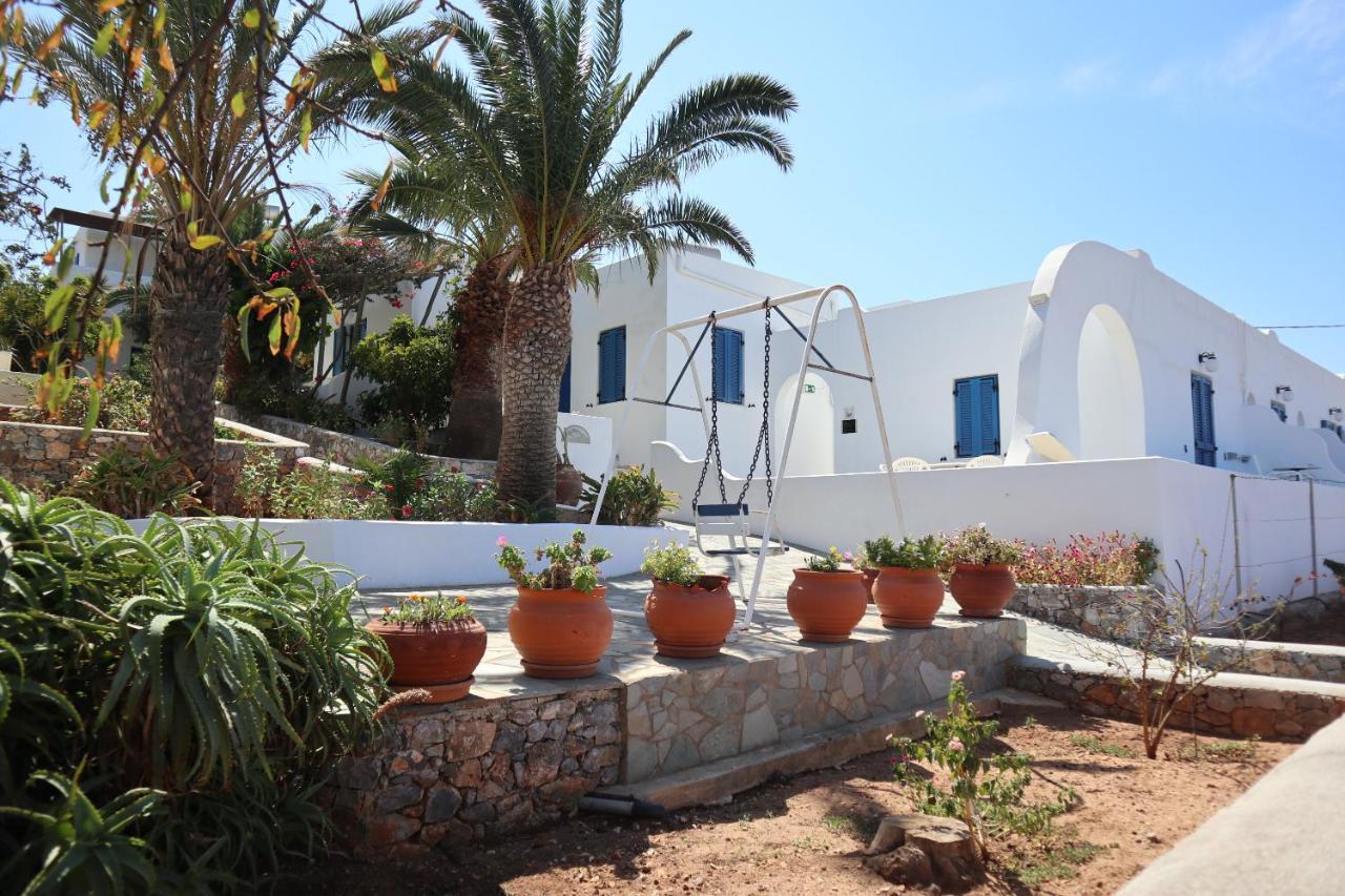 Anna'S Place Rooms Irakleia  Bagian luar foto
