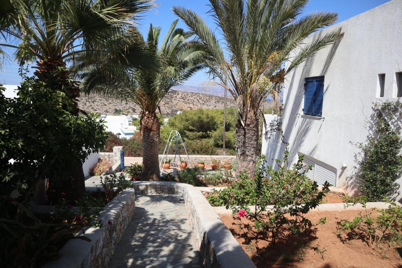 Anna'S Place Rooms Irakleia  Bagian luar foto